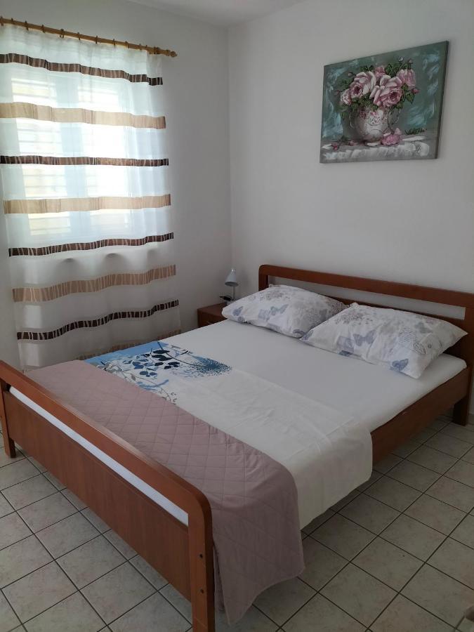 Apartment Studie-apartment In Makarska, Kroatien *